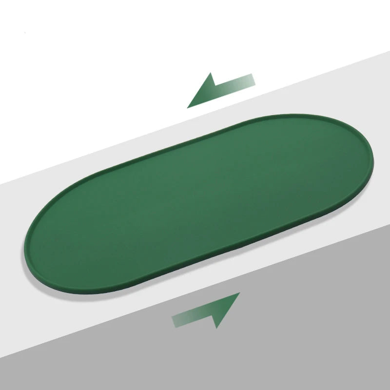 Say Goodbye to Messy Mealtimes with Our Non-Slip Silicone Bowl Mat for Pets!